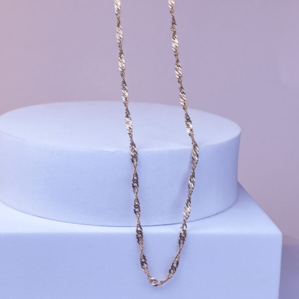 10k Gold Twisted Necklace