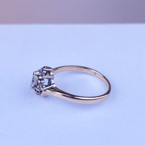 14k Vintage Cluster Ring - Image 4