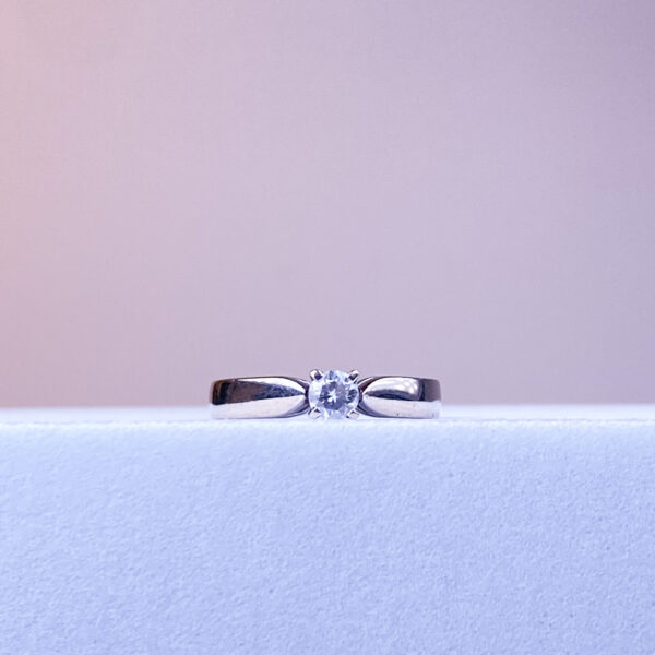 14k White Gold Solitaire - Image 3