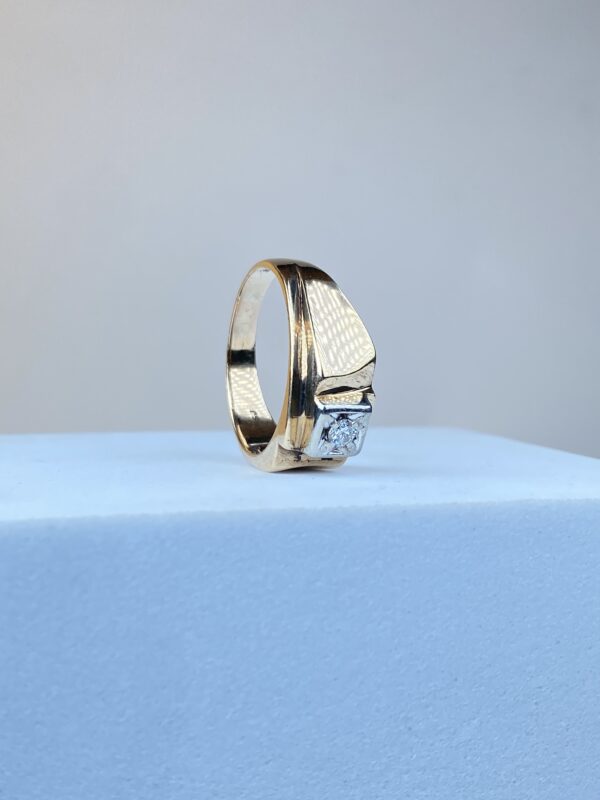 10k Gold Vintage Ring - Image 2