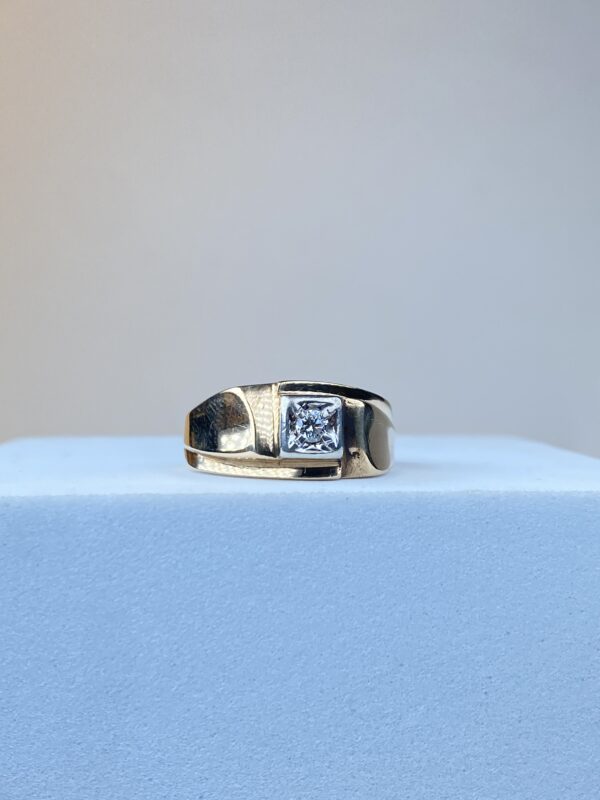 10k Gold Vintage Ring - Image 3